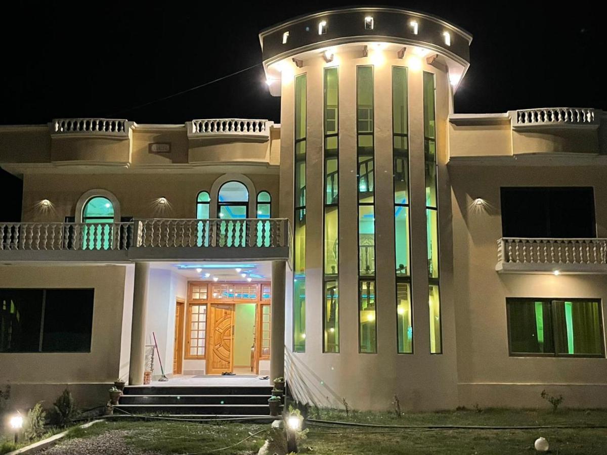 Skardu Saraye Hotel & Resort Kültér fotó