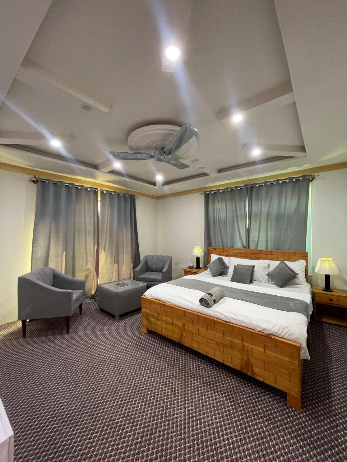 Skardu Saraye Hotel & Resort Kültér fotó